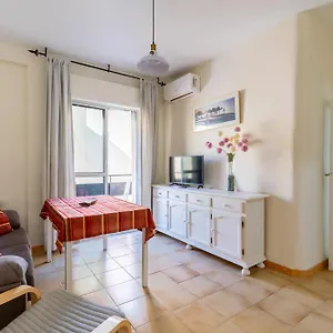 Familiar Maria Auxiliadora Sevilla